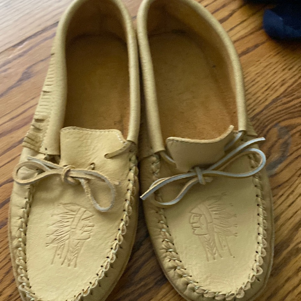 Men’s leather moccasins new condition size 13